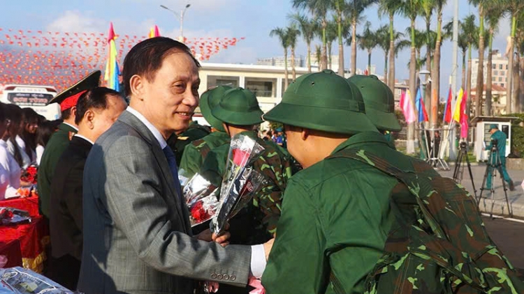 Hơdruh tơdăm Tây Nguyên chhôk ‘nă năm pơm ƀô̆ đô̆i  