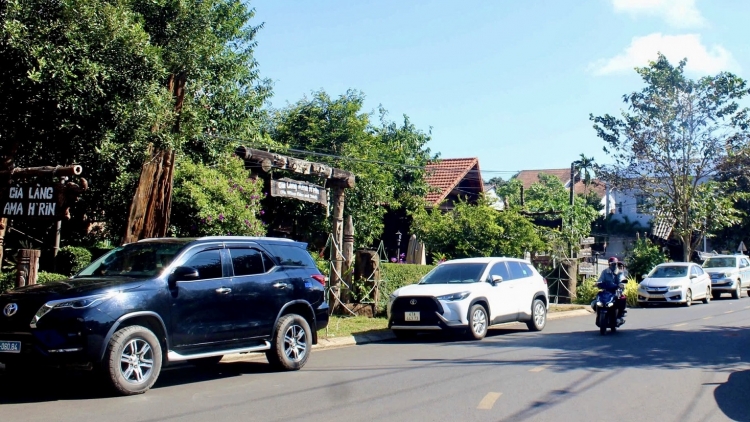 Dôm pơlei pơla chơt hiôk tơ̆ bri kông Đắk Lắk