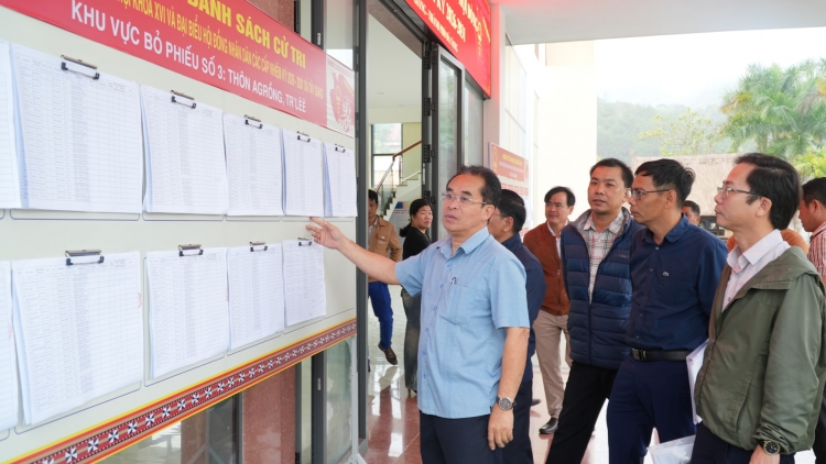 T’COOH XA NAY THÁNH PHỐ ĐÀ NẴNG CH’MÊỆT LÊY BH’RỢ RA VĂNG BẦU CỬ ĐHỊ CHR’VAL TÂY GIANG