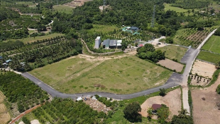 SAMAR NGAK SALAH BLAOH CO SO DU LIEU PAKAT NEGAR KA TANEH RIYA DALAM THUN INI