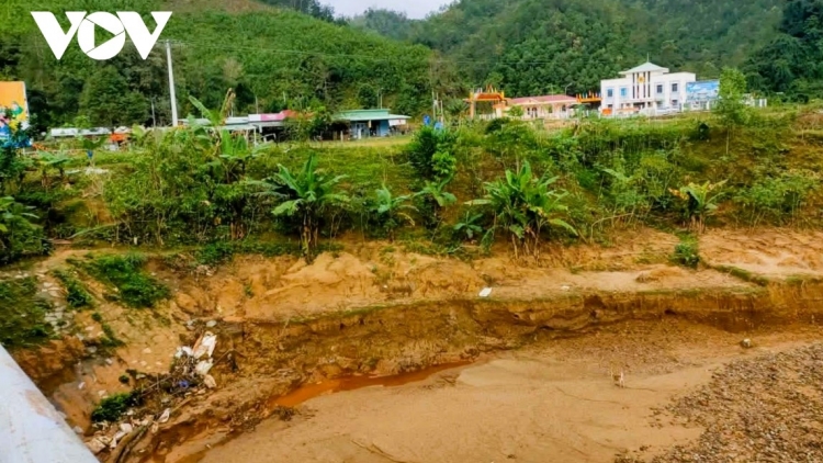 XAY MOON ĐHR’NĂNG PR’HÂN CƠNH LÂNG ĐHR’NĂNG HR’LANG TOOR K’RUUNG CHÂ LANG