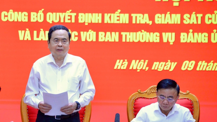 Kơdră chĕp pơgơ̆r Kuô̆k hô̆i pơm tơm Hop akŏm tơbăt hơdăh dăr lăng hơlen hăm Khul kơdră chĕp pơgơ̆r Đảng rim hơnih bơ̆ jang Đảng Trung ương