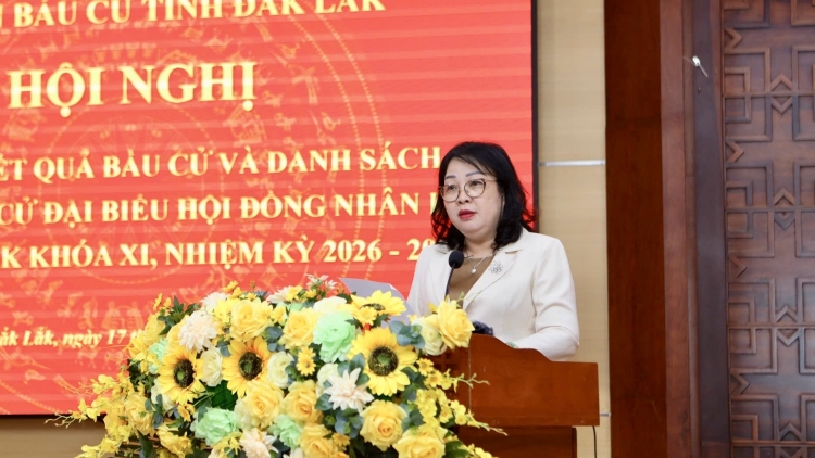 Tơlơi čang rơmang hăng glăm ba, Khua mua pơ ala mơnuih ƀôn sang tơring čar Dak Lak yak nao rơwang ngă bruă phrâo