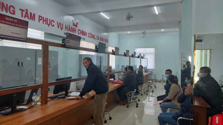 Mơnuih ngă hră jê̆ giăm ană plơi – bơwih brơi mơ̆ng hơtai boh mơnuih ƀôn sang ƀơi Dak Đoa