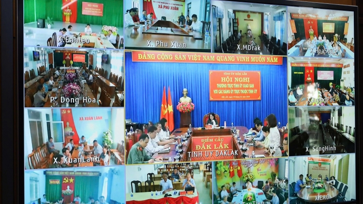 Càr Dăk Lăk tơrgùm lam lơh jat kràñ cê 9 jơnau lơh nền tàm pơrjum kuơmàng