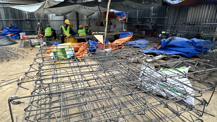 ពត៌មាន​ម៉ោង៦