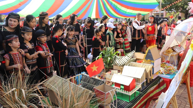 Um ai tơdrong hơrih năr 28-03-2026