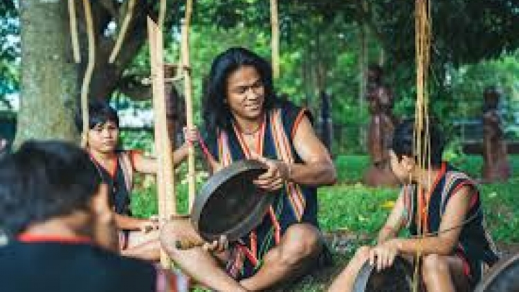 Tơhan Čư̆ Ty (Bộ đội Čư̆ Ty)