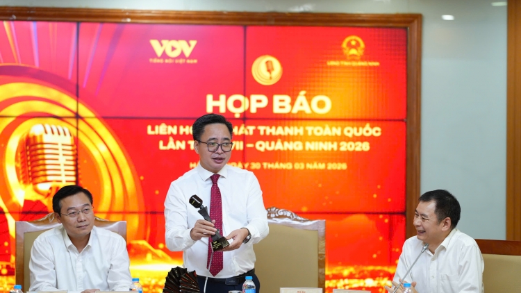 Tơ’noăng hlá tơbeăng lâp tơnêi têa rôh má XVII rôh apoăng ‘mot podcast pro tơdroăng ki xiâm