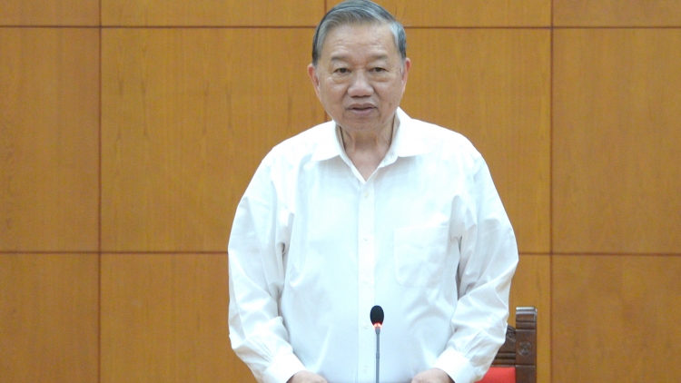 Khua gĭt gai Đảng Tô Lâm mă bruă hŏng phŭn bruă tuh tia mnia mblei 