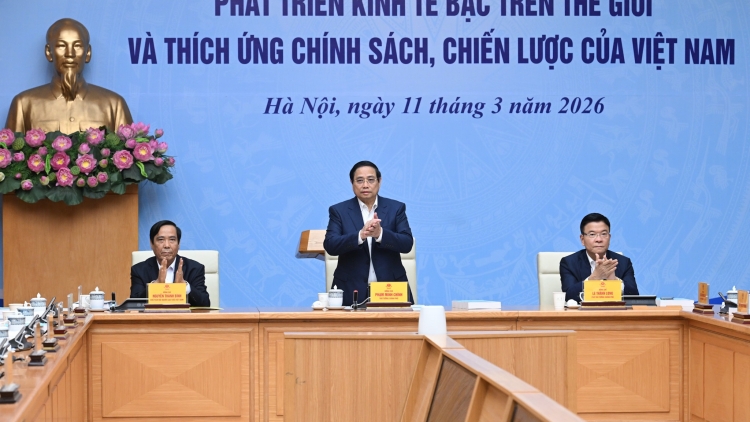 Thủ tướng ntrơn ntơm bah mbăk jâk ranh jêng nau nkhêp hun hao wăng sa