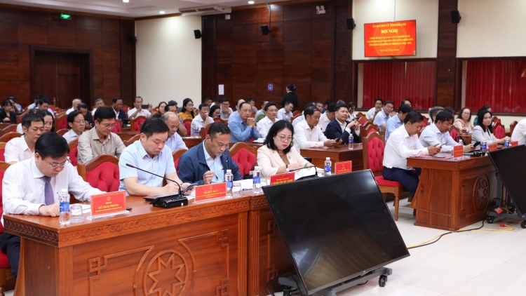 Dak Lak hưn mthâo boh tŭ hdră ruah khua lehanăn anăn phung djŏ ruah hlăm Êpul gơ̆ng bruă ƀuôn sang čar 