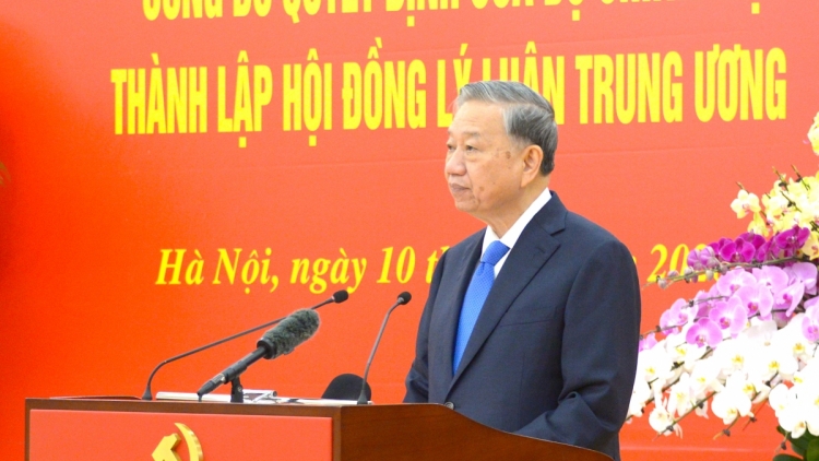 Rƀŭn nchră mbơh ndâk njêng Hội đồng Lý luận Trung ương năm kan mhe