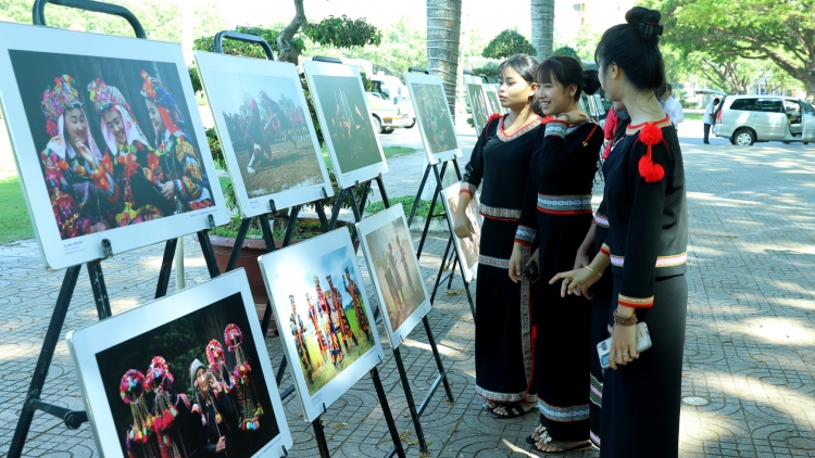  Mphŭn pŏk klei rang mdah rup “Êa mil dŭm djuê ana Việt Nam” ti Dak Lak 