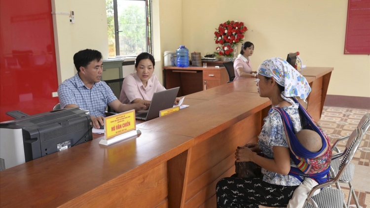 LÀO CAI TẢY KHỎ HẾT BẠI THÌNH CHỈA ĐẢY KHOÁI