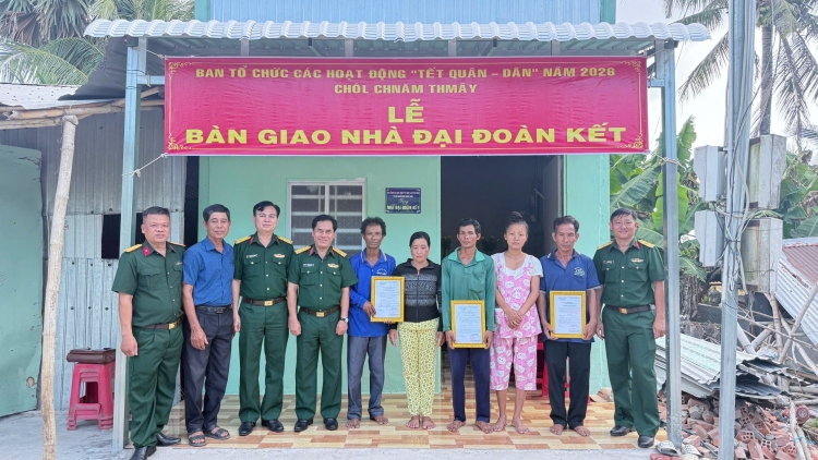 ពត៌មាន​ម៉ោង៦