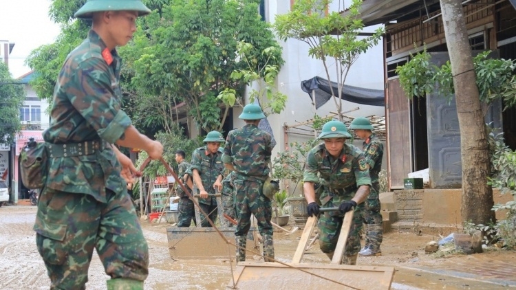 Chào anh giải phóng quân, chào mùa Xuân đại thắng 