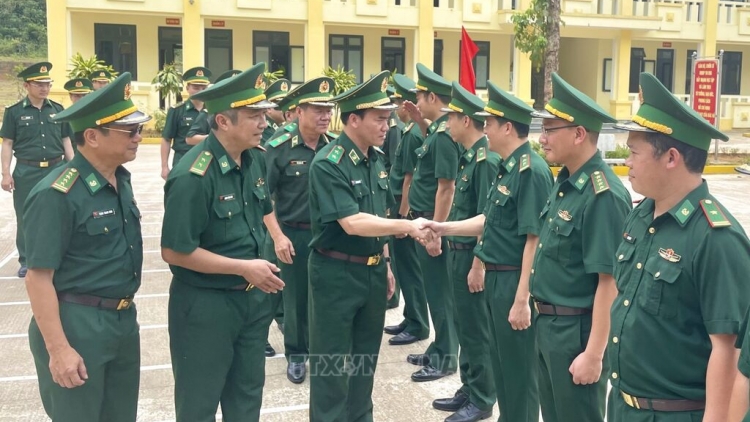 CH’MÊỆT LÊY BH’RỢ BIÊN PHÒNG ĐHỊ ZR’LỤ BHA LÂNG, ZR’LỤ DZỢ BẤC RAU ZR’NĂH K’ĐHAP