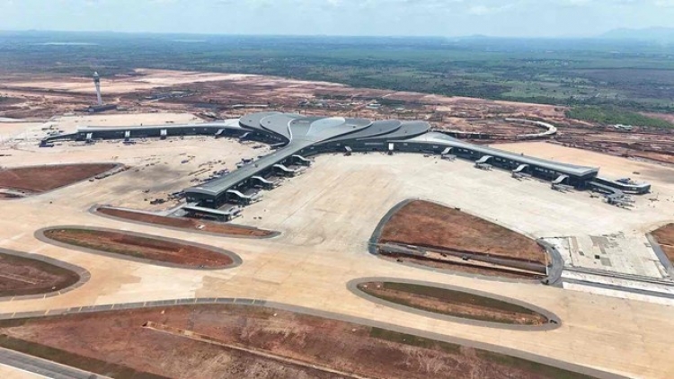 JAIK PADANG NGAK DANAK DAK JALAN PEIH DRAH SAMAR BAN DO THI HỒ TRÀM - MBLANG KAPAL HAOK DUNYA LONG THÀNH. 