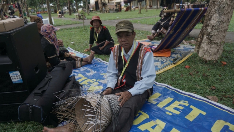 Dôm bơngai dăp đon dăp bơnôh vei răk tơdrong joh ayŏ Jarai 