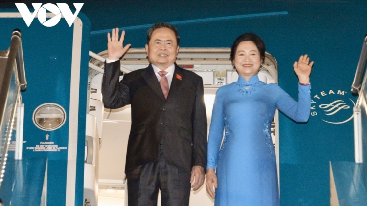 CHỦ TỊCH QUỐC HỘI LÂNG K’ĐIÊL LƯƠT LƯM OOY ITALIA