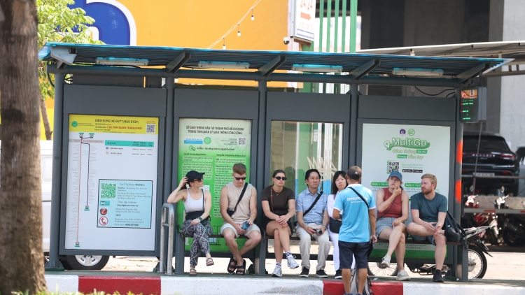 BAN RAYA HO CHI MINH SRAP GAP DRAH SAMAR CHIP BREI SAMPURNA SALAH BLAOH SARAK PIAH DIL SAMU BRUK OH MEK JIEN NDIK RADAIH BUYT DI HAREI 30/4