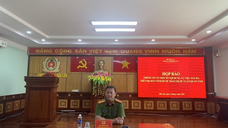 Dăk Lăk: Yă thiếu tá kwang àng gùng lòt lài do ờ dong kờl cau gơtìp rềs àr bơh dơ̆ rềs àr tàm gùng lòt 