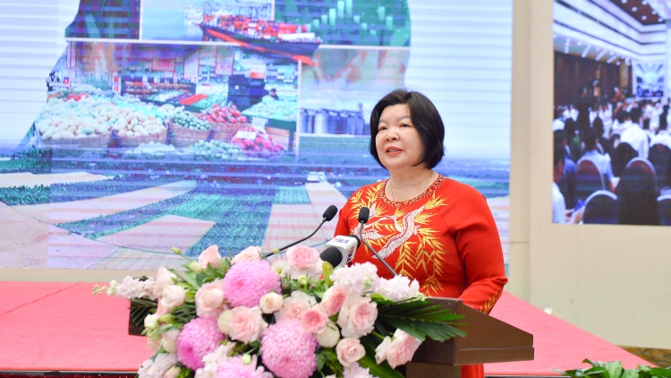 Tơlĕch trong jang hơdoi ăn HTX hăm Anih jang mŭk drăm kơdih