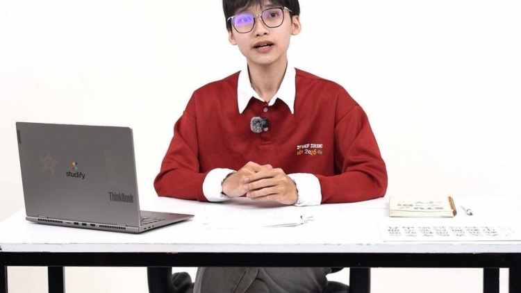 យុវវ័យធ្វើច្រើនការងារ