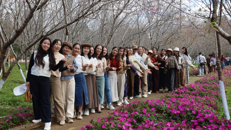 Măng Đen pơhưč ƀing tuai amăng hrơi pơdơi 30/4