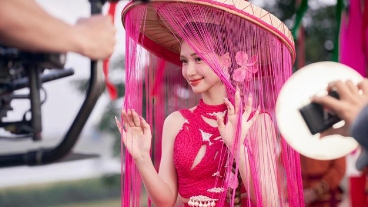 XAY TRUIH BHR’ƯƠR CA SĨ HÒA MINZY LÂNG SOOBIN HOÀNG SƠN