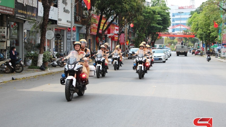 Sơn La puz lống pành on chào tầu pun khoi vủi Mỉu Hùng kếu hoi 30/4-1/5