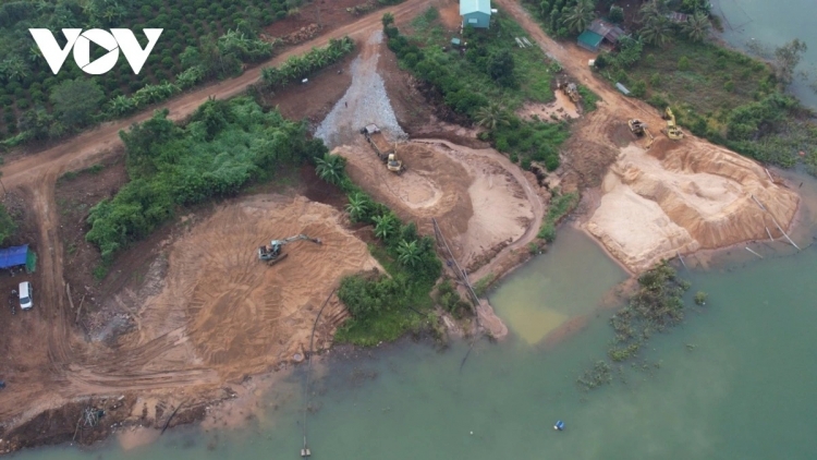 Thương mãi thương hoài Ya Ly ơi