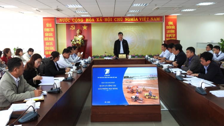 Lâm Đồng tơplih hăm kơmăy sô̆ vă khul kơdră tơring bơ̆ jang roi đei yoa