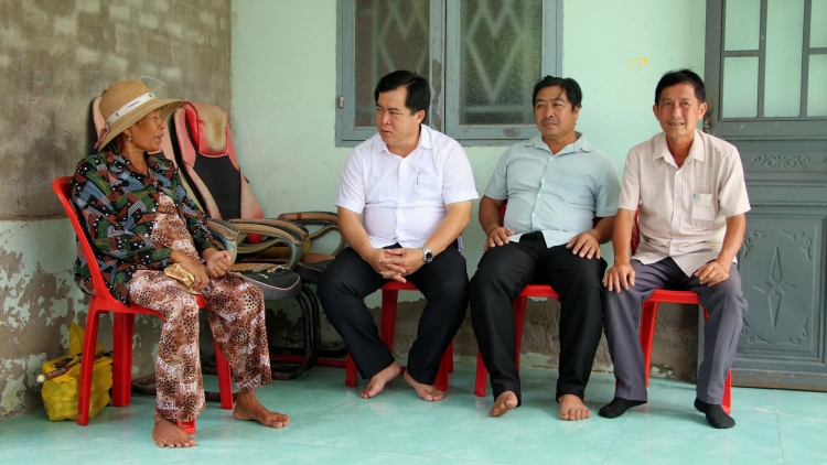 បរិយាកាសអំណរបុណ្យចូលឆ្នាំថ្មីនៅតាមមូលដ្ឋានដែលមានបងប្អូនខ្មែររស់នៅច្រើនកុះករនាក្រុងកឹងធើ