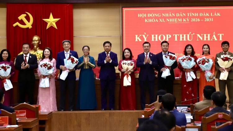 Càr Dăk Lăk pồ tơl ală kwang bàng đơng lam tờm lơh broă tàm tơngai pa