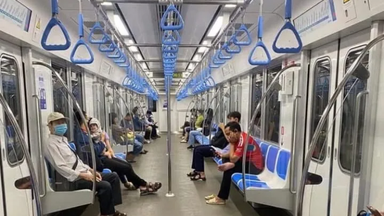 CAONG KHIN OH MEK JIEN RADAIH NDIEN METRO DI URANG NGAK, ANEK SAIH – SINH VIEN HU RAIDIUK KAN KANDAH