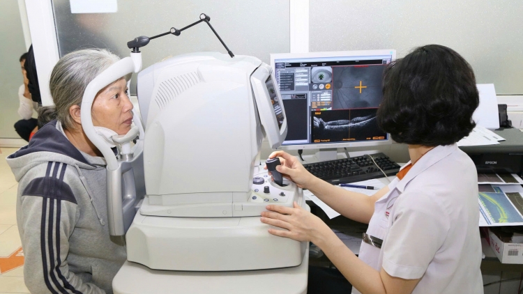 Anăm ngă amưng ôh tơlơi ruă alăk mơta hăng  ƀing ruă mơ-añă tơbiă ia sik