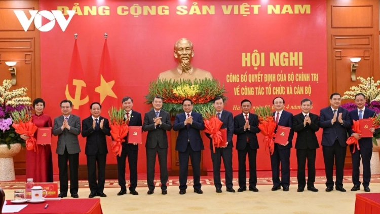 TƠƠP XĂL VOV, VTV,TTXVN LÂNG 2 VIỆN HÀN LÂM CHÔ OOY BAN CHẤP HÀNH TRUNG ƯƠNG ĐẢNG K'ĐHỢƠNG LÊY