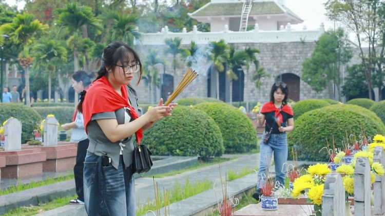 Tháng 5 trên mảnh đất Điện Biên lịch sử