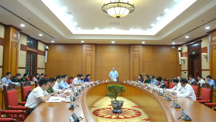 Tổng Ƀí thư, Củ tịc lơgar ồng Tô Lâm sồr: Bơtàu tơnguh lơh sơnơm yau jat tàm bơnàng jă jak chài măi mok pa tŭ do 