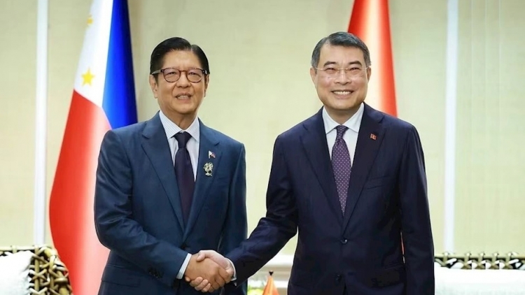 Thủ tướng ồng Lê Minh Hưng tìp mat đơng lam bồ ală lơgar tàm lơgar  Philippines 