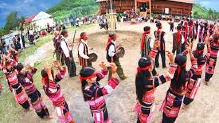 Hơdruh rơchong rong oh