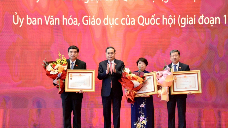 Củ tịc Quôk hội: Jơnau kờñ dut ndơl là tơnguh niam rài kis phan bơna mờ nùs nhơm bơh làng bol dê