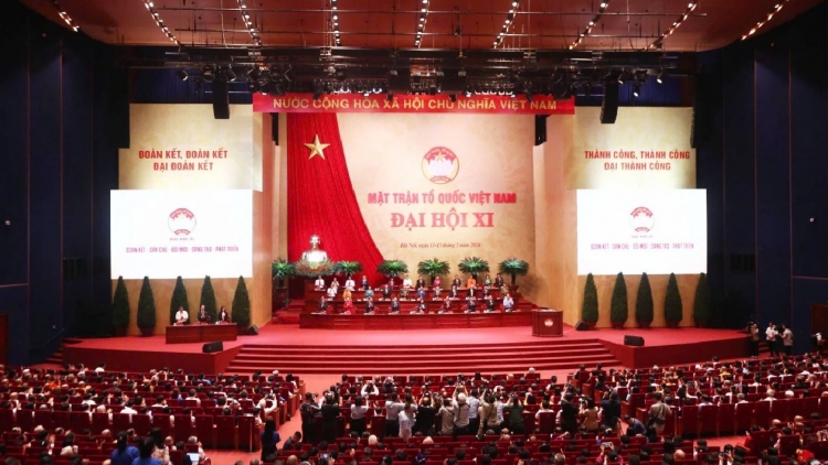 Pơxiâm po hneăng Hôp mâu kăn tung lâp tơnêi têa Măt trâ̆n tơnêi têa Việt Nam rôh má 11