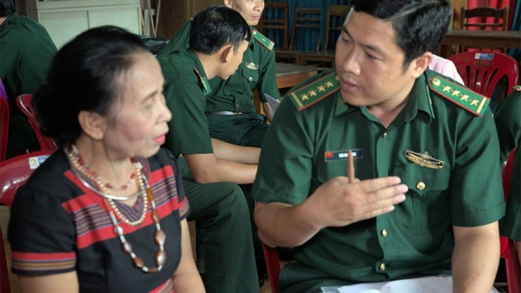 BỘ ĐỘI PIÊN PHÒNG SLON CẰM PHUỐI CÚA DÂN TỘC NỌI CẦN SLE CHẮC PỈ NOỌNG HẲM LAI