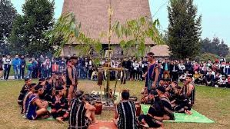 Adơi anet hiam bơnai kâo adih