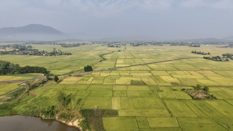 Bơyan pơdai mah ƀơi kual ia lip kơtang ngŏ Dak Lak