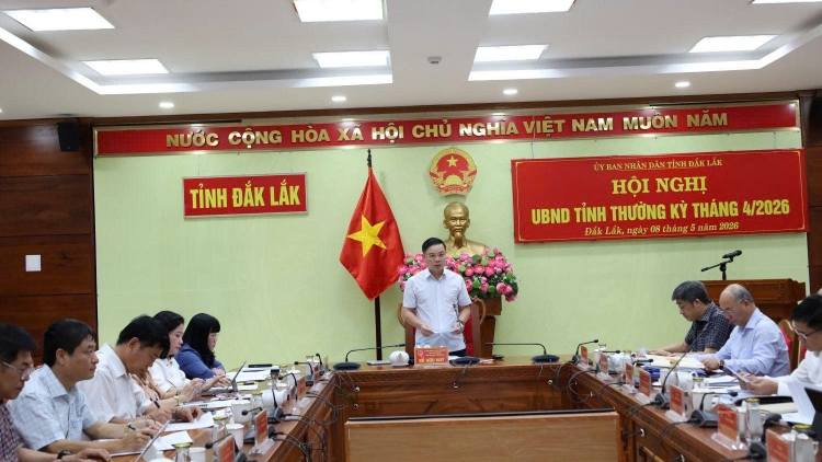 Anom bruă kơđi čar ling tơhan dêh čar Việt Nam pơphun ngă lơphet hơdor glăi 80 thun hrơi gru grua hăng čơkă mă miđai wai pơgang lŏn ia mrô I 