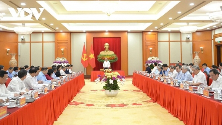 Kăn xiâm pơkuâ hnê ngăn Đảng, Kăn xiâm hnê ngăn tơnêi têa: Thế mơnhên tâ túa mơnhông cheăng kâ dêi Việt Nam